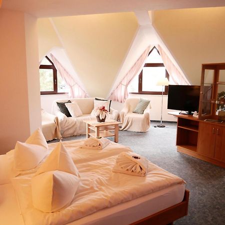 Hotel Waldesruh Lengefeld  Eksteriør billede