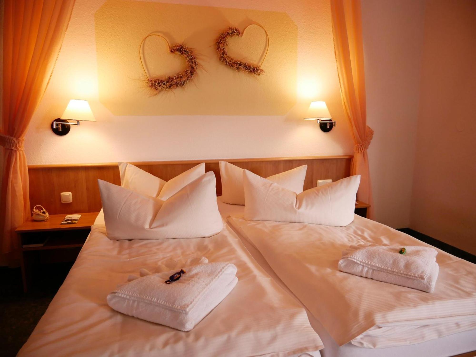 Hotel Waldesruh Lengefeld  Eksteriør billede